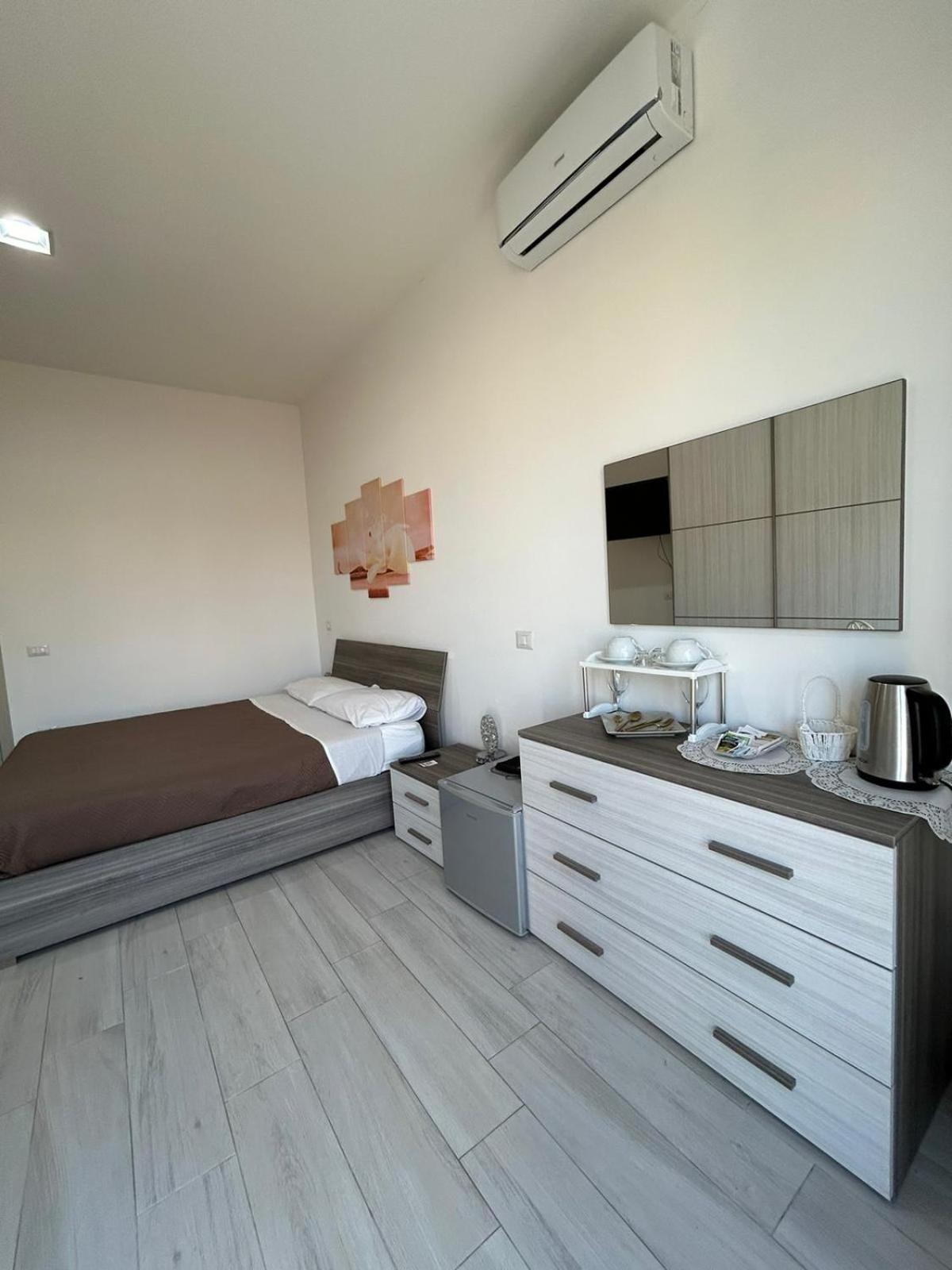 Vanilla Rooms 2 Кальяри Экстерьер фото